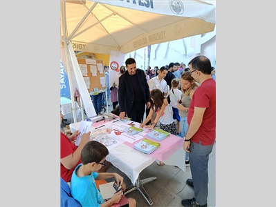 ÇOCUK HAKLARI MERKEZİMİZ, DÜNYA KIZ ÇOCUKLARI GÜNÜ’NDE FARKINDALIK ETKİNLİĞİ DÜZENLEDİ