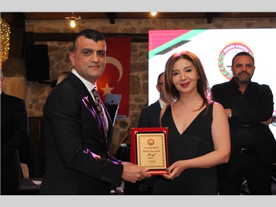 MESLEKTE 25. YILINI DOLDURAN AVUKATLARIMIZA PLAKET TAKDİM EDİLDİ
