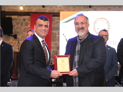 MESLEKTE 25. YILINI DOLDURAN AVUKATLARIMIZA PLAKET TAKDİM EDİLDİ