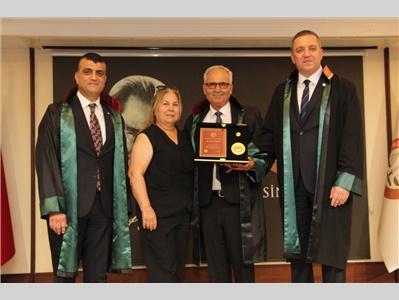 MESLEKTE 40, 50 VE 60 YILINI DOLDURAN DUAYEN AVUKATLARIMIZA, TBB ONUR PLAKETLERİ TAKDİM EDİLDİ