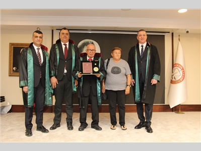 MESLEKTE 40, 50 VE 60 YILINI DOLDURAN DUAYEN AVUKATLARIMIZA, TBB ONUR PLAKETLERİ TAKDİM EDİLDİ