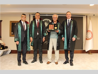 MESLEKTE 40, 50 VE 60 YILINI DOLDURAN DUAYEN AVUKATLARIMIZA, TBB ONUR PLAKETLERİ TAKDİM EDİLDİ
