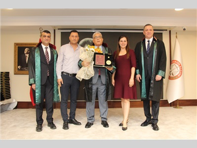 MESLEKTE 40, 50 VE 60 YILINI DOLDURAN DUAYEN AVUKATLARIMIZA, TBB ONUR PLAKETLERİ TAKDİM EDİLDİ