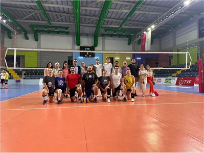 ATATÜRK KUPASI VOLEYBOL TURNUVASI FİNAL MAÇI YAPILDI