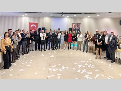 BARO YÖNETİMİMİZ, TARSUS’TA AVUKATLARIMIZLA DAYANIŞMA YEMEĞİNDE BİR ARAYA GELDİ