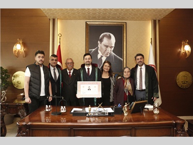 BİR STAJYER AVUKATIMIZ DAHA AVUKATLIK RUHSATNAMESİNİ ALDI