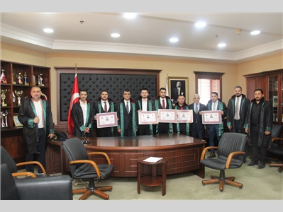 5 STAJYER AVUKATIMIZ CÜBBE GİYDİ