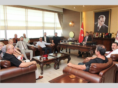 ANAHTAR PARTİ MERSİN İL YÖNETİMİNDEN BARO BAŞKANIMIZ AV. GAZİ ÖZDEMİR’E ZİYARET
