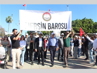 MERSİN BAROSU 1 MAYIS’TA ALANDAYDI