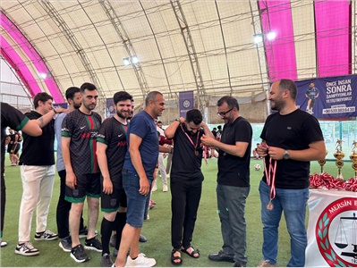 ATATÜRK KUPASI FUTBOL TURNUVASI'NDA KUPALAR SAHİPLERİNİ BULDU
