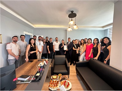 MESLEKTAŞIMIZIN OFİS AÇILIŞINA KATILDIK