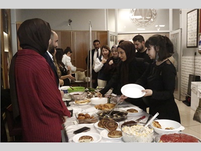ÇOCUK HAKLARI MERKEZİMİZ, ÇOCUKLARIN TEMEL İHTİYAÇLARI İÇİN KERMES DÜZENLEDİ