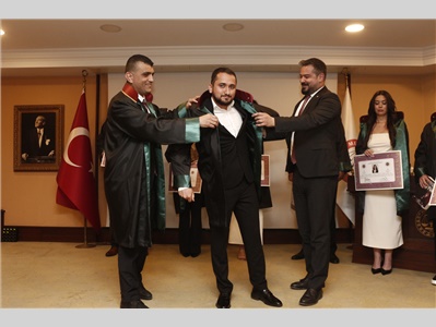 9 STAJYER AVUKATIMIZ CÜBBE GİYDİ