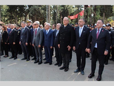 AZİZ ŞEHİTLERİMİZ İÇİN ŞEHİTLİKTE DÜZENLENEN TÖRENE KATILDIK