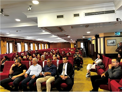 İŞ HUKUKU KONULU EĞİTİM SEMİNERİ DÜZENLENDİ