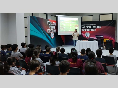 ÖĞRENCİLER SİBER ZORBALIK VE AKRAN ZORBALIĞINA KARŞI BİLGİLENDİRİLDİ