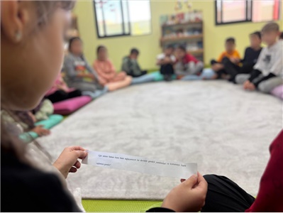 MEZİTLİ VE TOROSLAR ÇOCUK KAMPÜSÜNDE ÇOCUK HAKLARI ATÖLYESİ İLE SEMİNER DÜZENLENDİ