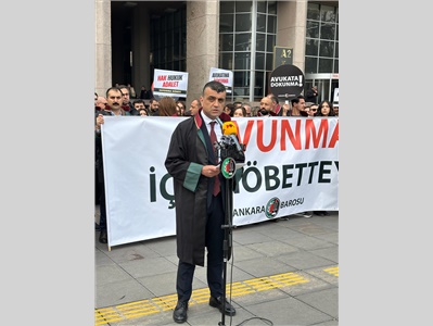 BARO BAŞKANIMIZ AV. GAZİ ÖZDEMİR, TUTUKLU AVUKATLAR İÇİN SAVUNMA NÖBETİNDE