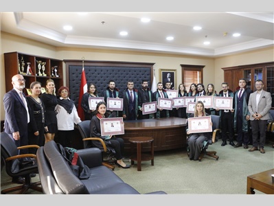 25 STAJYER AVUKATIMIZ CÜBBE GİYDİ