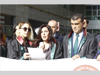 KADIN HAKLARI MERKEZİMİZ: “KAZANILMIŞ HAKLARIMIZIN KAYBINA MÜSAADE ETMEYECEĞİZ”