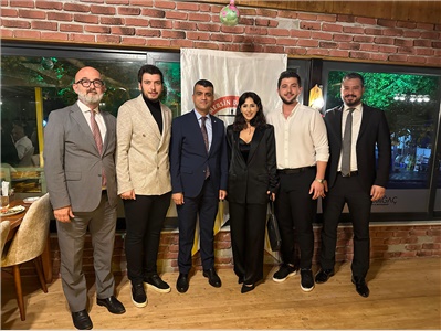BARO YÖNETİMİMİZ, ANAMUR  DA DÜZENLENEN GECEDE AVUKATLARIMIZLA BİR ARAYA GELDİ
