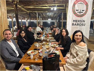 BARO YÖNETİMİMİZ, ANAMUR  DA DÜZENLENEN GECEDE AVUKATLARIMIZLA BİR ARAYA GELDİ