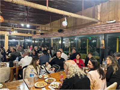 BARO YÖNETİMİMİZ, ANAMUR  DA DÜZENLENEN GECEDE AVUKATLARIMIZLA BİR ARAYA GELDİ