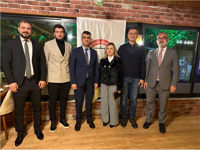 BARO YÖNETİMİMİZ, ANAMUR  DA DÜZENLENEN GECEDE AVUKATLARIMIZLA BİR ARAYA GELDİ