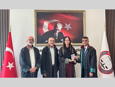 BAROMUZA VE MESLEĞİMİZE GÜÇ KATAN EMEKTAR AVUKATLARIMIZA PLAKET TAKDİM EDİLDİ