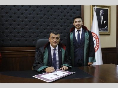 34 STAJYER AVUKATIMIZ CÜBBE GİYDİ