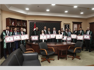 24 STAJYER AVUKATIMIZ, AVUKATLIK RUHSATNAMESİNİ ALDI