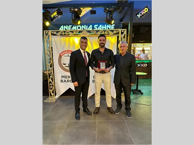 ANAMUR'  DA GÖREV YAPAN AVUKATLIK MESLEĞİNİN DUAYENLERİNE PLAKET TAKDİM EDİLDİ