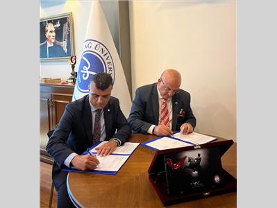 MERSİN BAROSU İLE ÇAĞ ÜNİVERSİTESİ ARASINDAKİ İŞ BİRLİĞİ PROTOKOLÜ YENİLENDİ