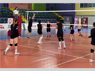 VOLEYBOL TURNUVASI BAŞLADI