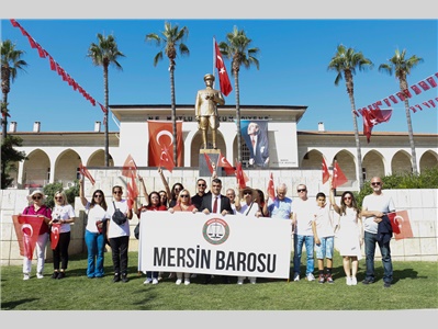 MERSİN 100. YIL BÜYÜK CUMHURİYET YÜRÜYÜŞÜ’NDE TEK YÜREK OLDUK