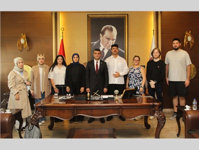 GELECEĞİN SİYASET BİLİMCİLERİNDEN, BARO BAŞKANIMIZ AV. GAZİ ÖZDEMİR’E ZİYARET