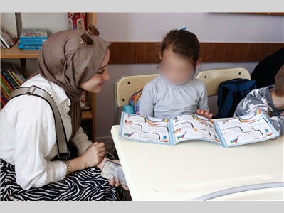 ESENLİ İLKOKULU ÖĞRENCİLERİNİN YÜZÜ, 23 NİSAN HEDİYELERİ İLE GÜLDÜ