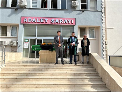 MESLEKTAŞIMIZ AV. HÜSEYİN YANIK’I SON YOLCULUĞUNA UĞURLADIK