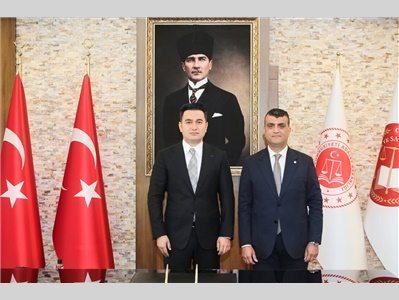 BARO BAŞKANIMIZ AV. GAZİ ÖZDEMİR’DEN, MERSİN CUMHURİYET BAŞSAVCISI SAYIN YASİN EMRE’YE ZİYARET