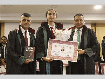 21 STAJYER AVUKATIMIZ CÜBBE GİYDİ