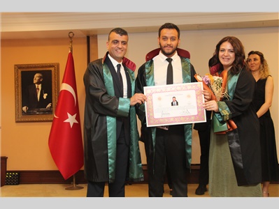 8 STAJYER AVUKATIMIZ CÜBBE GİYDİ