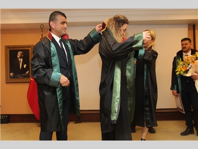 8 STAJYER AVUKATIMIZ CÜBBE GİYDİ