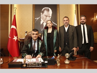 3 STAJYER AVUKATIMIZ CÜBBE GİYDİ