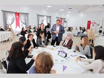 KADIN HAKLARI MERKEZİMİZ, KADINLARIN YEREL YÖNETİMLERDE GÜÇLENMESİ ÇALIŞTAYINA KATILDI
