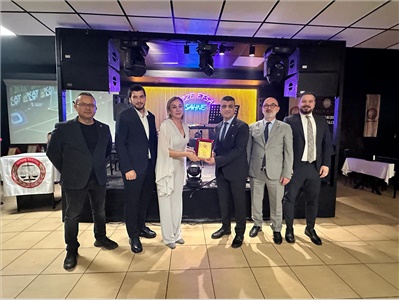 ANAMUR’DA DUAYEN AVUKATLARIMIZA MESLEKTE ONUR PLAKETİ TAKDİM EDİLDİ