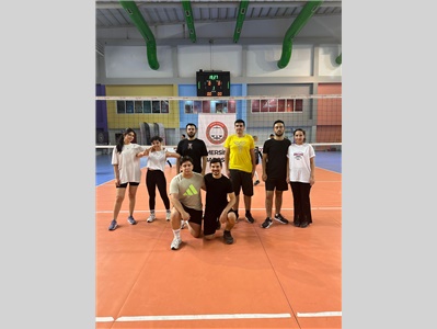 VOLEYBOL TURNUVASI DEVAM EDİYOR