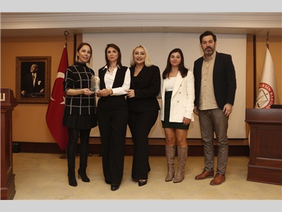 ’KADIN HAKLARI VE AİLE İÇİ ŞİDDET ‘’ KONULU SERTİFİKA PROGRAMI DÜZENLENDİ