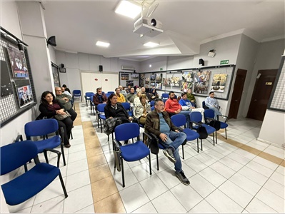 KADIN HAKLARI KONUSUNDA FOTOĞRAF SANATÇILARINA BİLGİLENDİRME YAPILDI