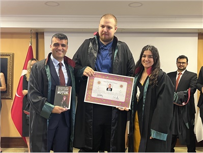 15 STAJYER AVUKATIMIZ CÜBBE GİYDİ