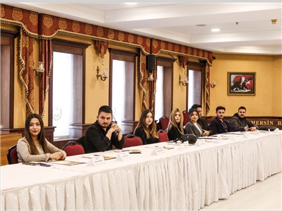 MERSİN BAROSU STAJ EĞİTİM DERSLERİNDE KÖKLÜ DEĞİŞİM YAPILDI